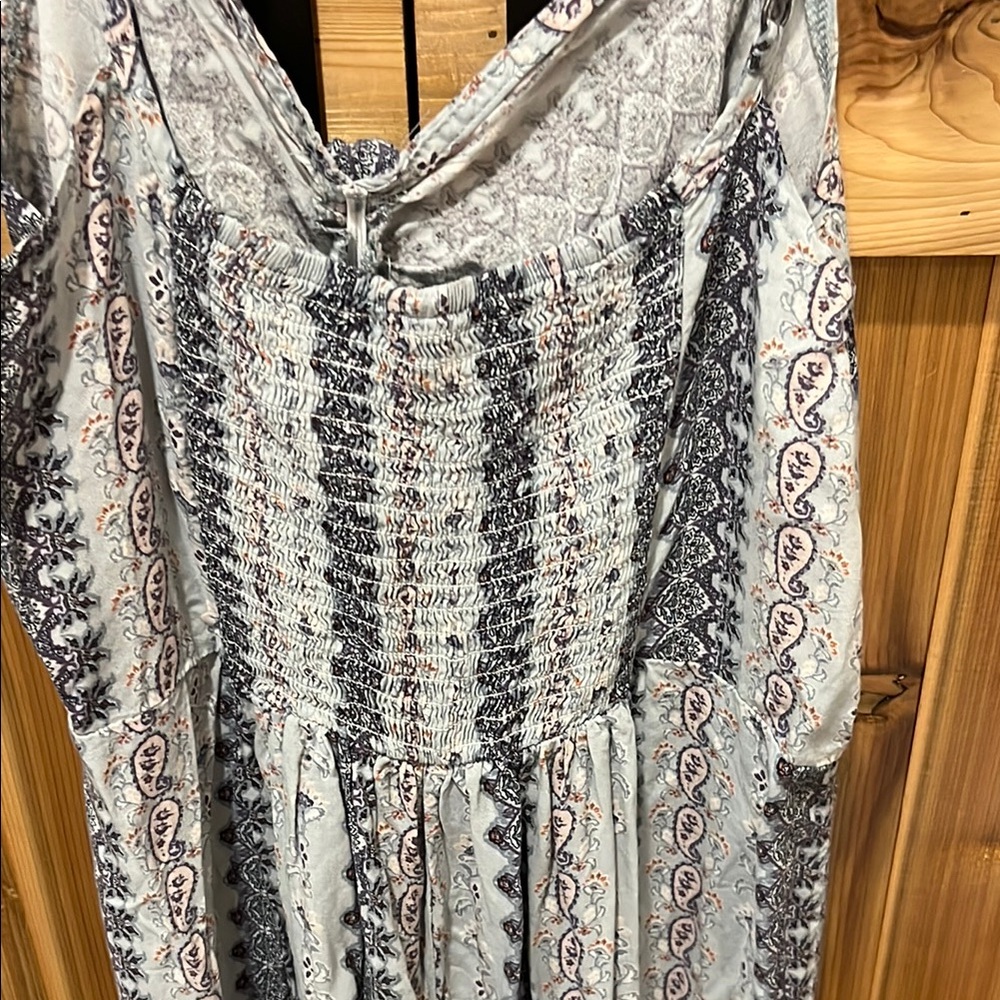 Nevena Rae Light Blue Paisley Patterned Jumpsuit - Picture 12 of 15